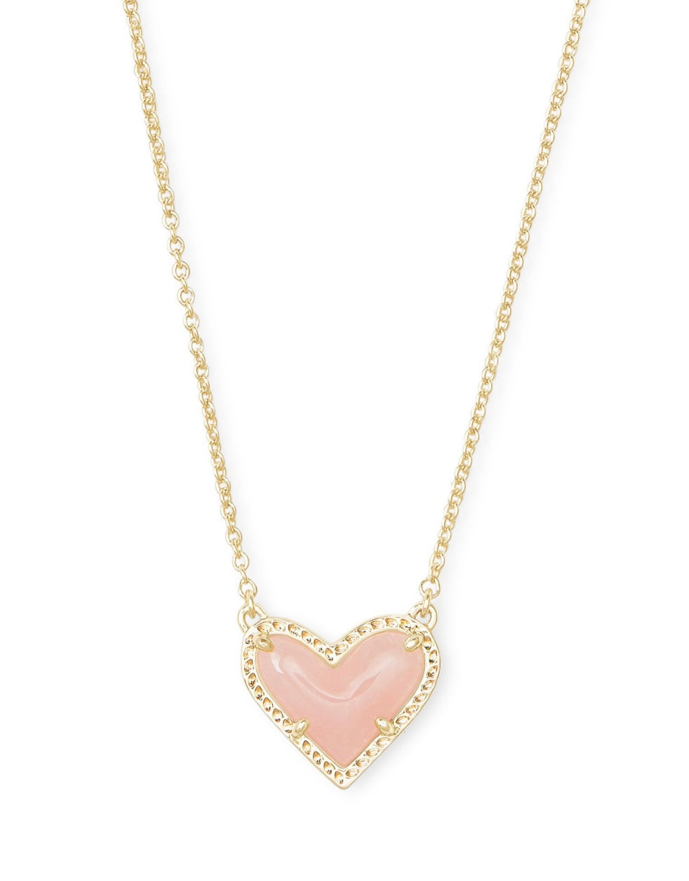 Ari Heart Short Pendant Necklace